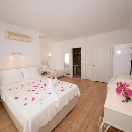 Hotel Neruda