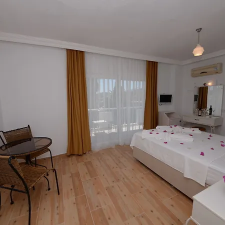 Neruda Hotel 3*
