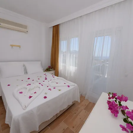 Hotel Neruda 3*