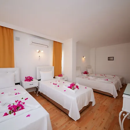 Neruda Hotel 3*
